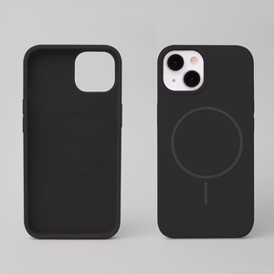 Silicone Thin Mag dėklas iPhone 17 Pro 6,3" juodas