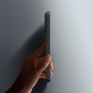 AmazingThing Minimal Air dėklas telefonui iPhone 17 Pro Max, suderinamas su MagSafe - juodas