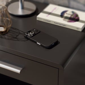 SBS Instinct iPhone 17 Pro dėklas - juodas