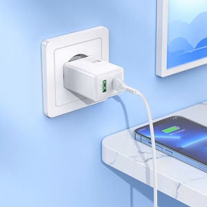 Įkroviklis telefonui Hoco USB A + USB C QC3.0 PD AFC 3A 30W + kabelis USB C į USB C N71 baltas