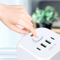 Tech-Protect PCL3x4 ilgintuvas, 2x USB-A, 2x USB-C, 3x AC Schuko tipo - baltas