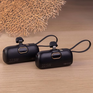 Forever mini išorinė baterija MTB-100 22.5W 5000 mAh USB C juodas