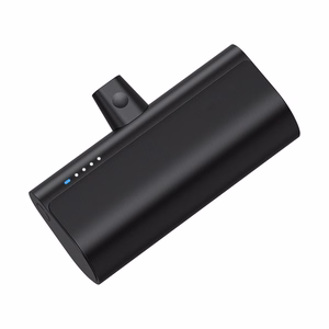 Išorinė baterija Blue Star 5000 mAh su įmontuotu jungtimi Lightning 2,1A W0556P juoda