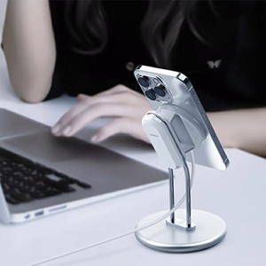 SODI SIM-300 MagSafe telefono stovas - sidabrinis