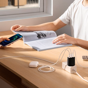 Baseus įkroviklis Compact 3 x USB juodas 17w