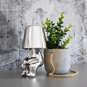 Naktinė lempa Silver Man dizainas L