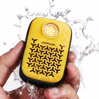 Joyroom Maya JR-MS03 nešiojamas Bluetooth garsiakalbis su integruotu žibintuvėliu, atsparus - geltonas