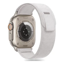 Tech-Protect Nailoninė dryžuota apyrankė Apple Watch 6 / 7 / 8 / 9 / 10 / SE / Ultra 1 / 2 (44 / 45 / 46 / 49 MM) - pilka