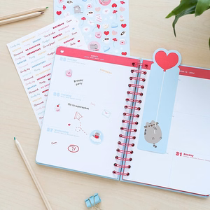 Pusheen Purrfect Love 2023/2024 metų savaitinis planuoklis, 14,8 × 21 cm