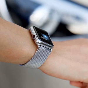Magnetic Strap Apple Watch 38/40mm Magnetinis Dirželis Apple Watch Apyrankė - raudona