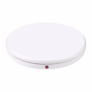Besisukantis eksponavimo stendas Puluz 45 cm (baltas)