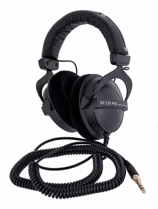 Beyerdynamic DT 770 PRO 250 OHM Black Limited Edition - uždaros studijinės ausinės
