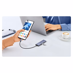 Ugreen CM511 20956A 6in1 šakotuvas USB-C - HDMI / 3x USB-A 3.0 / SD/TF kortelių skaitytuvas - pilkas