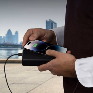 Išorinė baterija Puro Fast 20000 mAh 2x USB-A + 1x USB-C - juoda