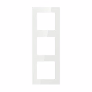 Тройная рамка розетки Avatto N-TS10-Frame-W3 (белая)