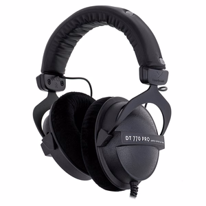 Beyerdynamic DT 770 PRO Black Limited Edition – studijinės ausinės, uždaro tipo, 80 Ω, juodos (43000220)