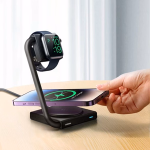 Беспроводное зарядное устройство Joyroom "JR-WQN05 2in1" чёрный 15W (для iPhone / Apple Watch)