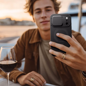 Tech-Protect Kevlar Aura Magnetinis dėklas telefonui iPhone 17 Pro Max - juodas