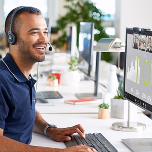 Logitech 960-001063 internetinė kamera 3 MP 1280 x 720 pikseliai USB Pilka, Tamsiai Pilka