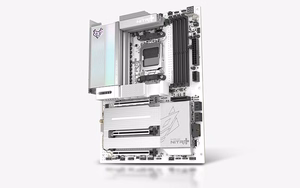 SAPPHIRE NITRO+ X870EA Phantomlink Polar
