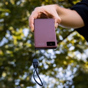 Blavec BJ-03 10000 mAh plonas magnetinis išorinis akumuliatorius su „MagSafe“, 13,5 mm, USB-C, 22,5 W, 3 viename (PBBJ03-MC10P) (spalva: violetinė)
