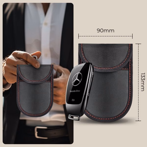 Tech-Protect KLR100 RFID dėklas juodas ir raudonas