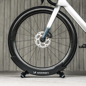 Wozinsky WSR-02 stabilus dviračio stovas ratui, juodas
