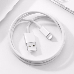 WiWU - Classic serijos duomenų kabelis Wi-C006 USB A į Lightning 2,4A - baltas