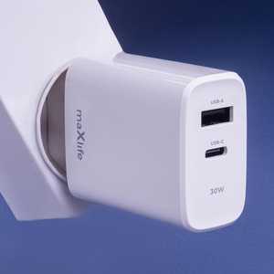"Maxlife MXTC-10-30AC PD QC įkroviklis 1x USB-C 1x USB 30W baltas
