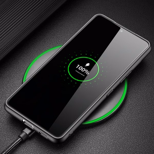 Dux Ducis Fino dėklas yra pagamintas iš nailono medžiagos Samsung Galaxy S22 + (S22 Plus) mėlynas