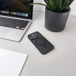 Madingas dėklas su magnetine funkcija iPhone 16e - juodas