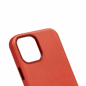 Crong Essential Cover dėklas, skirtas iPhone 12 / iPhone 12 Pro, dirbtinės odos, raudonas