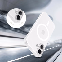 Tech-Protect MagSlim Magnetinis dėklas telefonui iPhone 17 - matinė balta