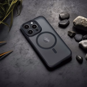 „Full Matte Mag Cover“ dėklas, skirtas „iPhone 17 Pro / 18 Pro“, suderinamas su „MagSafe“ – juodas