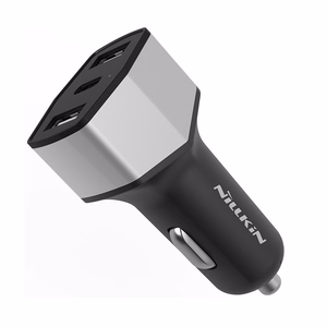 Nillkin Celerity 32 W automobilinis įkroviklis su 2 USB-A ir 1 USB-C jungtimi, sidabro spalvos