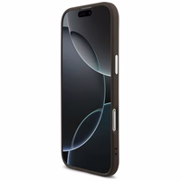 GUESS dėklas telefonui IPHONE 17 Air GUHCP17MP4G4SMCW (4G PU odos dėklas su dideliu 4G ir klasikiniu logotipu bei sidabriniu metaliniu kameros rėmeliu) rudas