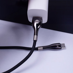 "Forever Sleek" kabelis USB - USB-C 1,0 m 3A juodas