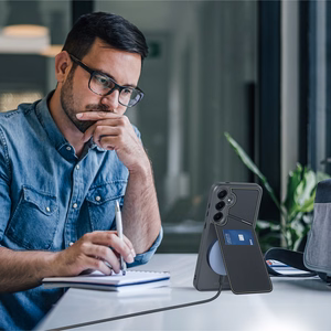 Dėklas telefonui Samsung Galaxy S25+ su stovu ir pinigine (m) - juodas