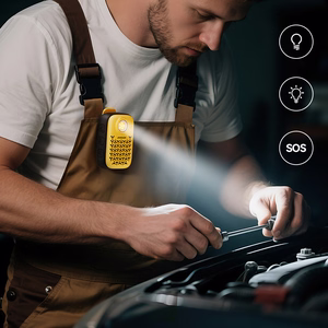 Joyroom Maya JR-MS03 nešiojamas Bluetooth garsiakalbis su integruotu žibintuvėliu, atsparus - geltonas