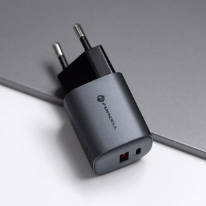 Įkroviklis Forcell F-Energy (1xUSB-C;1xUSB 3A 33W) juodas
