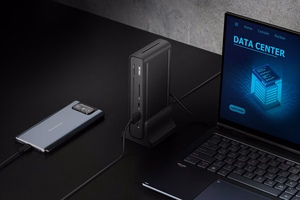 Nešiojamo kompiuterio dokas ASUS DC300 Triple Display USB-C