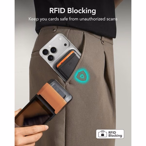 ESR Classic su RFID apsauga magnetinis „MagSafe“ kortelių dėklas telefonui – juodas