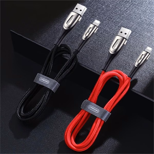 Joyroom Sharp serijos S-M411 USB-A / Lightning 3A kabelis 1.2m su įkrovimo indikacija - juodas