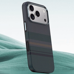 Benks Magnetic Armor Pro Aurora 600D kevlaro dėklas (C.K.FL.AP.SR.A072), skirtas iPhone 18 Pro / 17 Pro, su kameros valdymo mygtuku
