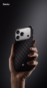 "Benks Magnetic Armor Pro Armor Grid Kevlar korpusas su metaliniu rėmeliu 600D (Y070), skirtas "Iphone 17 Pro Max", juodos spalvos