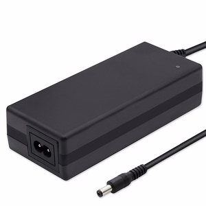 Qoltec 50760 – elektrinio dviračio akumuliatoriaus įkroviklis, 36 V / 42 V, 2 A, 5.5×2.1 mm jungtis