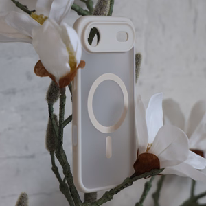 Liavec minkštas dėklas skirtas Iphone 17 Air gardenia