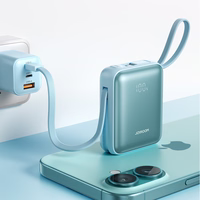 Joyroom JR-PBF27 22.5W 10000mAh išorinė baterija su dviem įmontuotais kabeliais - auksinė