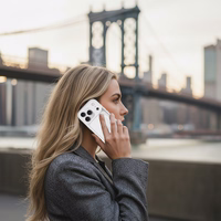 Liavec minkštas dėklas skirtas Iphone 17 Pro Max baltas