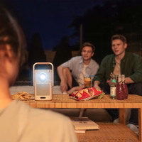 "Yaber T2 Plus" LCD FullHD 1080p multimedijos projektorius su JBL garsiakalbiais - smėlio spalvos